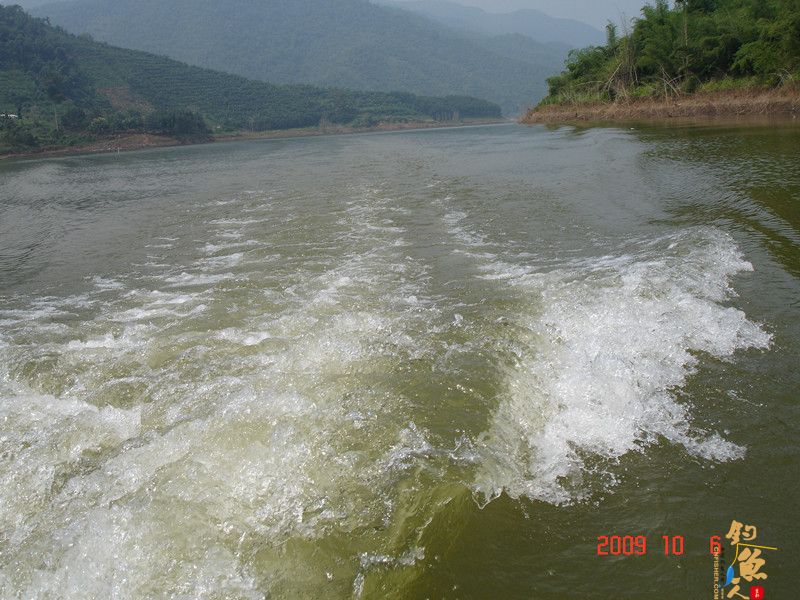 西双版纳钓鱼的一个好地方----澜沧江一支流