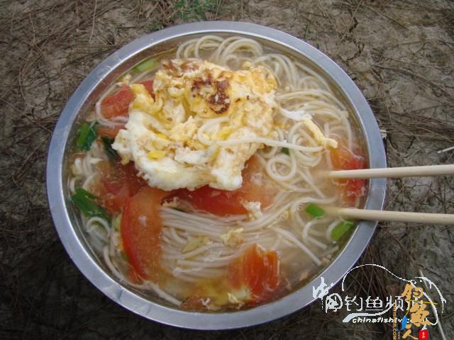 老醉钓鱼日记159：三江野河 BY 醉鱼 有图