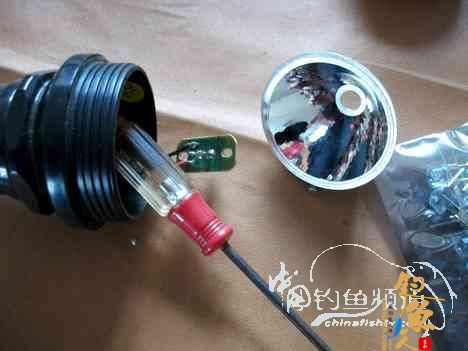 自己动手夜钓灯 拒绝奸商暴利 图