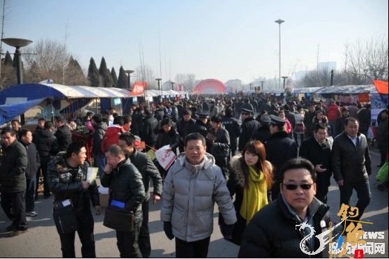 碧海廊坊2012春季钓具展销订货会现场图片