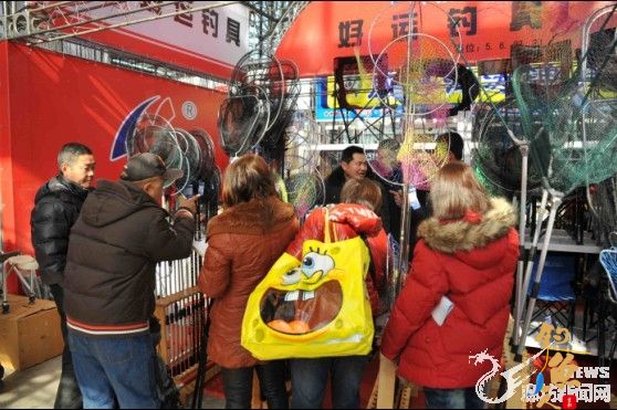 碧海廊坊2012春季钓具展销订货会现场图片