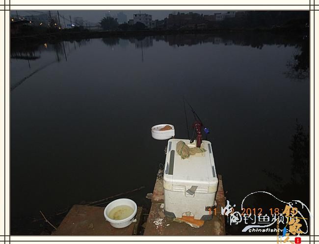 寒夜中的坚守，终于擒获大鲤 图