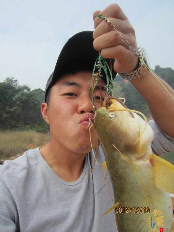 最爱野钓·独骑战水库，新人发··帖····精彩PP