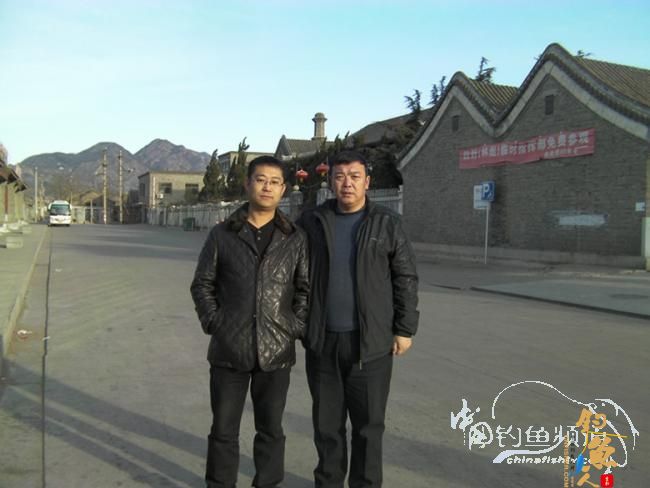 江城小弟情意重,300公里探兄长【白鹭】