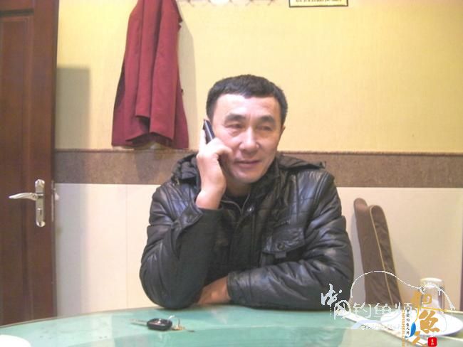 江城小弟情意重,300公里探兄长【白鹭】