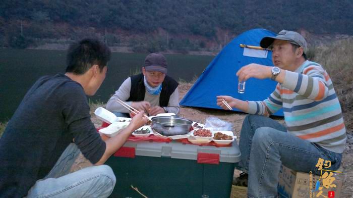 野钓弥勒江边（南盘江）。。哎日气