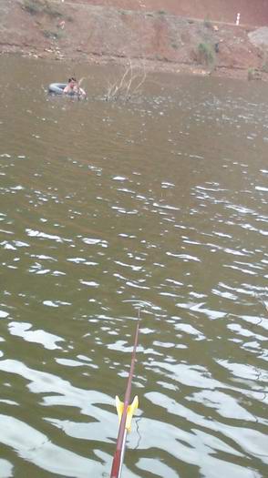 野钓弥勒江边（南盘江）。。哎日气