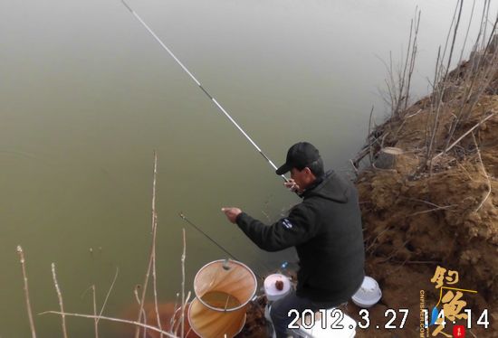 怡水苑垂钓生态园 （二） 多人垂钓，壮观图