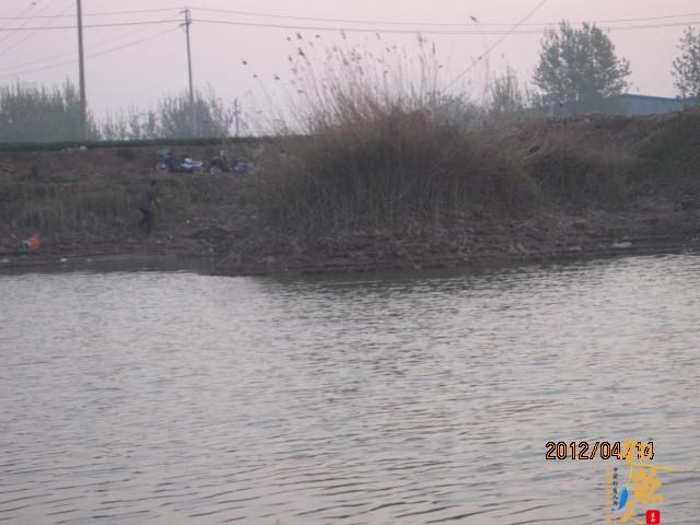 风中的坚持,鱼获不多,但风景很美