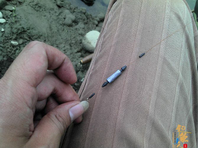 流水地方好钓鱼 乌云密布快点跑