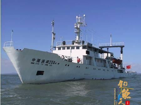 中国2艘渔政船正在钓鱼岛海域常态化巡航