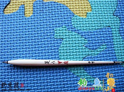 上加强线，也是装饰线（用老婆的丝袜抽出，呵呵）