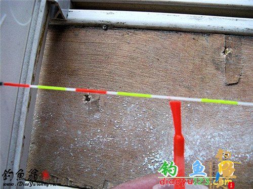 我是先绿色、橙色或红色，最后是黑色，一般都上两遍