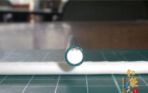 钓鱼人跟我一起自制孔雀羽浮漂(上)