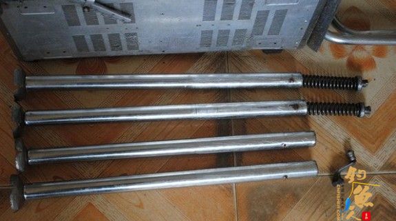 钓友自制(多功能)钓箱 图 2