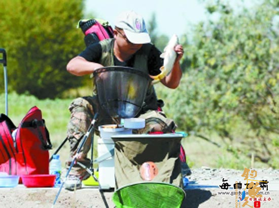 2012全国钓鱼公开赛在张掖市高台县举行