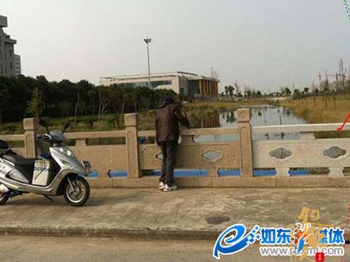 公共河流钓鱼，是不是有点不应该？