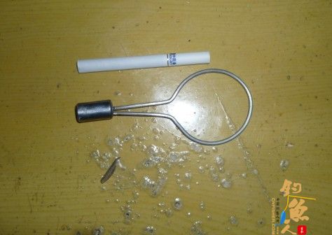 渔具库会员倾力奉献，自制手竿挂地自救器，方便携带 图