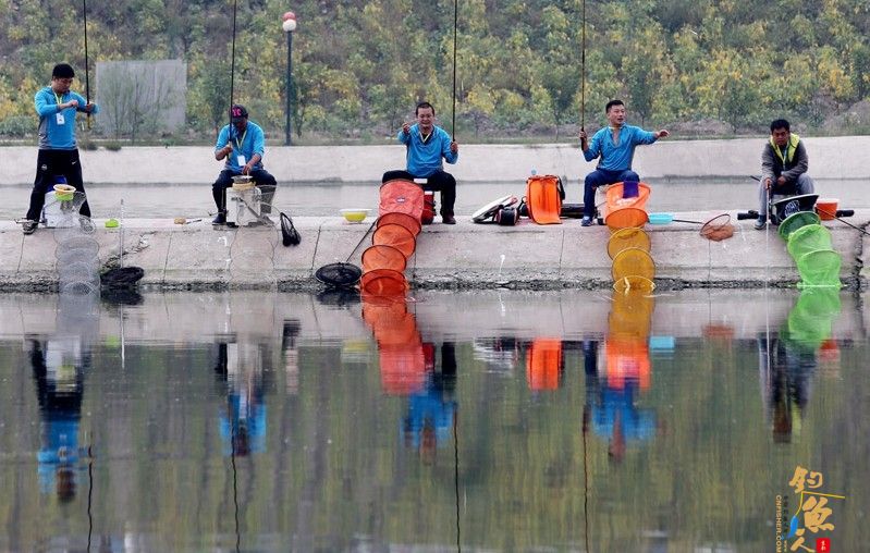 中国杨宋首届鱼岛杯钓鱼大赛在位于怀柔区杨宋镇鱼世界产业园内隆重开幕
