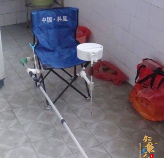 自制简易钓椅炮台支架拉饵盘支架 8P