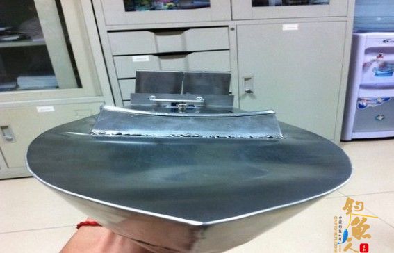 自制DIY超牛遥控打窝船 高手在民间 工科男伤不起啊