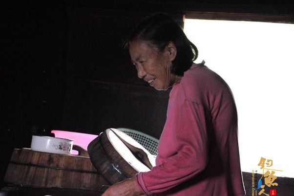 《今年春节我替爸妈下厨房》-中国钓鱼人网2014春节公益倡议