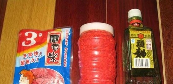 钓鲫鱼打窝料制作方法、测试4小时百条鲫鱼