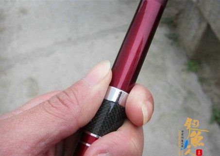 钓鱼新手如何选购鱼竿 多图