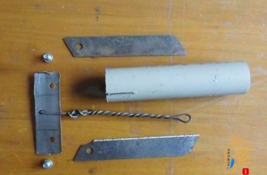 DIY一个用料少制作简单的割草器 图