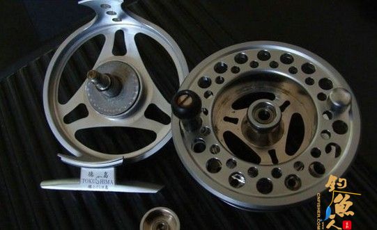 你知道飞蝇轮如何调换左右手吗？