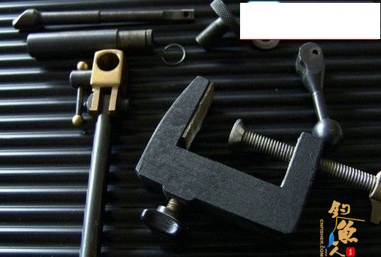 飞蝇绑制台钳分解图