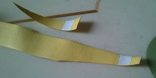 鱼竿吸汗带的缠绕方法