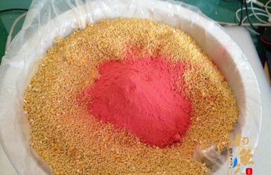 分享一则小米配制鲫鱼窝料的方法