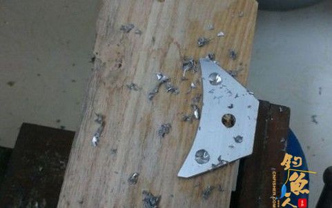 渔具DIY强磁拉饵盘的制作步骤