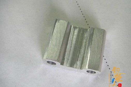 自制钓台用鱼竿支架