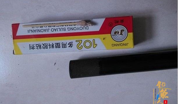 diy渔具玻璃钢鱼竿改装成抄网柄