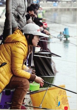 镇江市首届生活家钓鱼挑战赛在秀山生态园举行