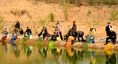 陕煤化集团首次职工钓鱼邀请赛在韩城举行