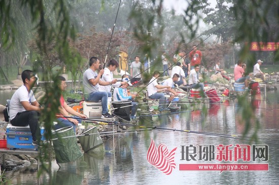 山东临沂首届《临沂钓王》钓鱼大赛热身赛恒大华府开赛