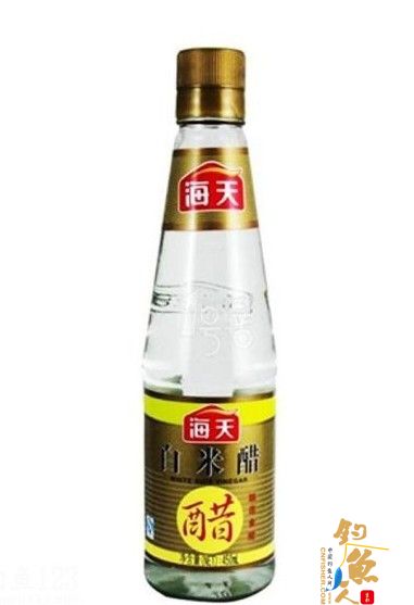 白米醋 1 瓶半。有人会问,为什么不用白醋或醋精呢?