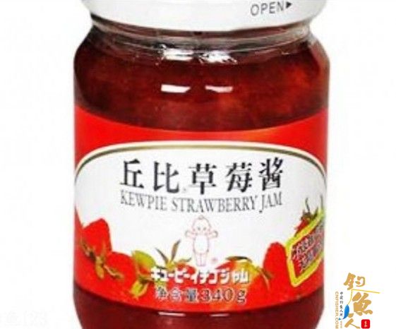 草莓酱 70 克。70 克是个啥概念?那就多去各个超市里转转吧,有专门卖 70 克一瓶装的草莓酱