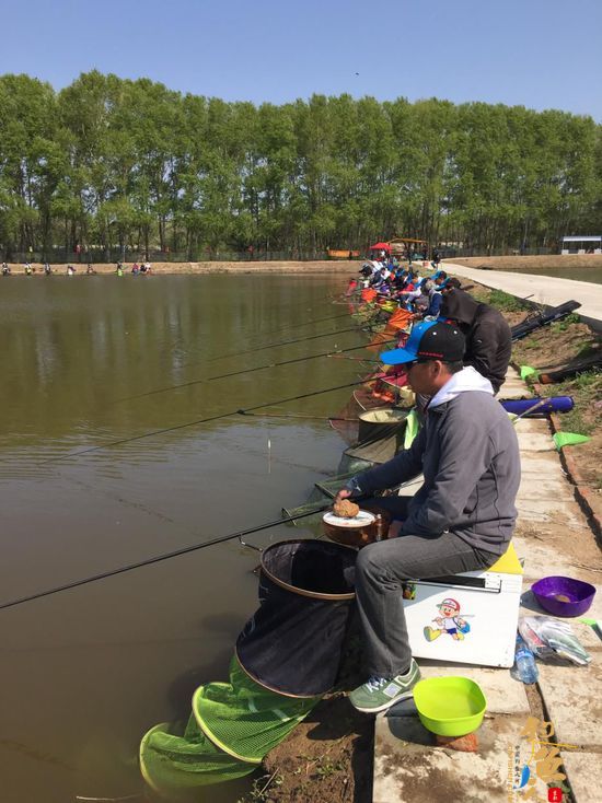 齐齐哈尔市第二届全民健身运动会钓鱼比赛开赛