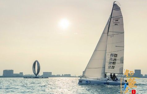 2016慈善帆船赛是上海国际游艇展联手上海国际休闲展共同举办的展前预热项目 2016慈善帆船赛