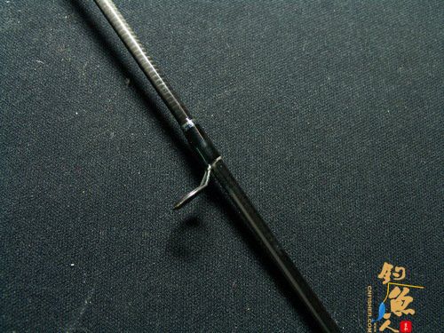 两种路亚竿导环绑线封胶的选择鱼使用技巧