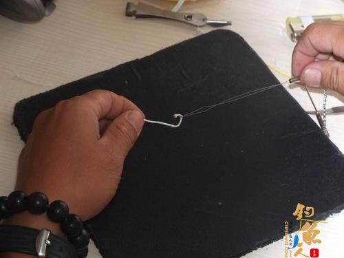 图示飞蝇主线安装连接线圈的方法详解