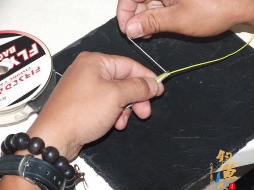 飞蝇备用线和主线的连接方法[图解]