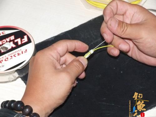 飞蝇备用线和主线的连接方法[图解]