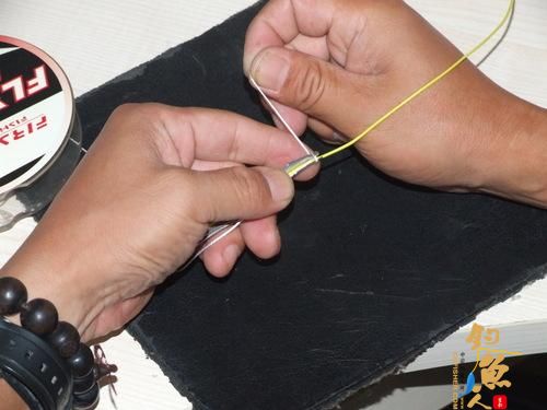 飞蝇备用线和主线的连接方法[图解]