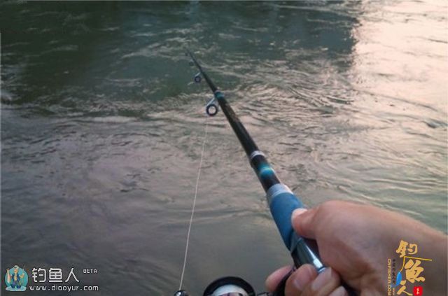 海竿串钩路亚鳜鱼和翘嘴鱼(附假虾制作方法)