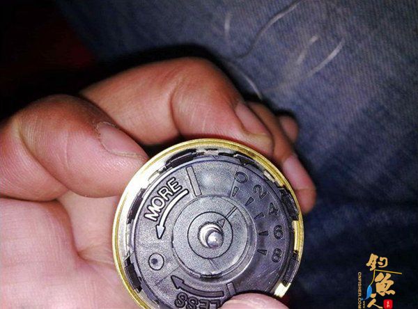 路亚渔轮diy改装刹车装置的方法